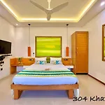 Beach Paradise Miramar Goa