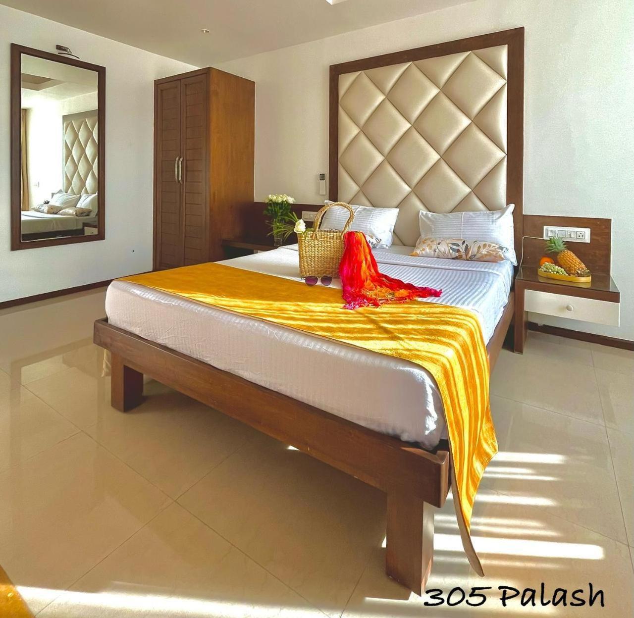 Paradise Miramar Goa Hotel 4*